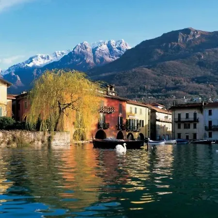 Newcastle Sul Lario Box Como Lake Mandello del Lario